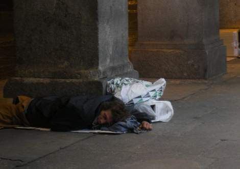 Est-ce ainsi que les hommes vivent? (11 octubre 2013)